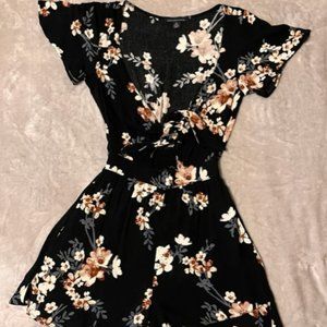 AE Floral Cut-Out Tie-Front Romper